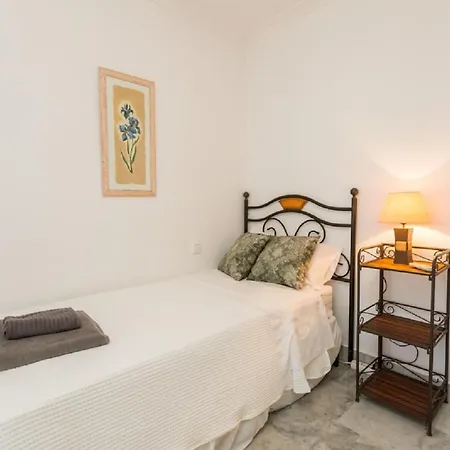 Puerto Banus Senorio De Aloha 3 Bed With Seaviews * Marbella
